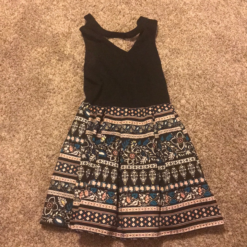 Girls dress